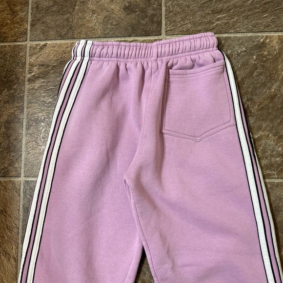 Woman’s Adidas Jogger Suit Medium Jacket and Medium Pant Set - Picture 15 of 16